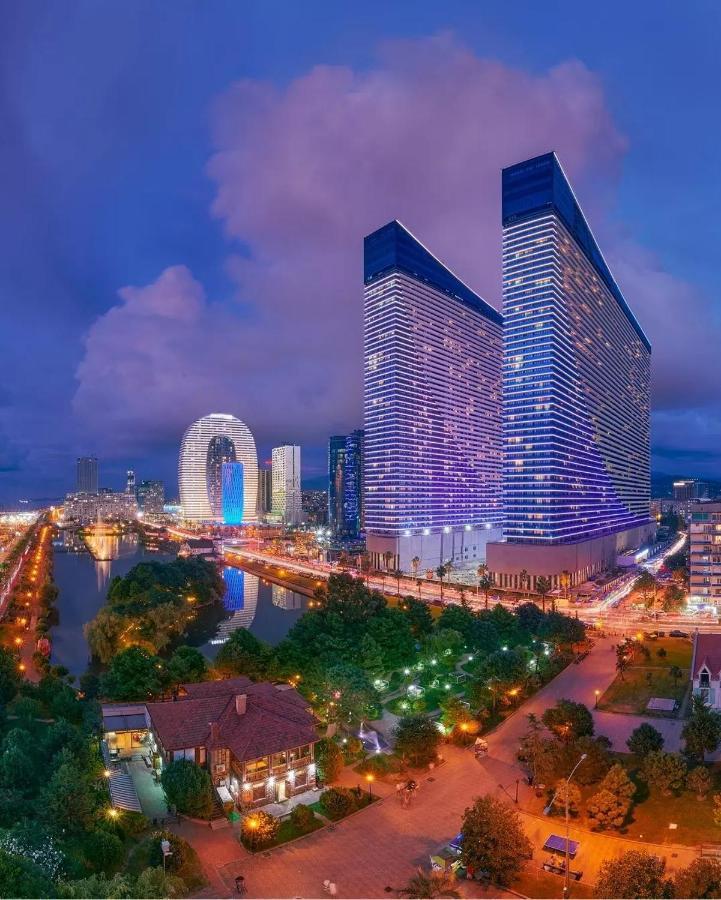 Orbi City Batumi Kültér fotó